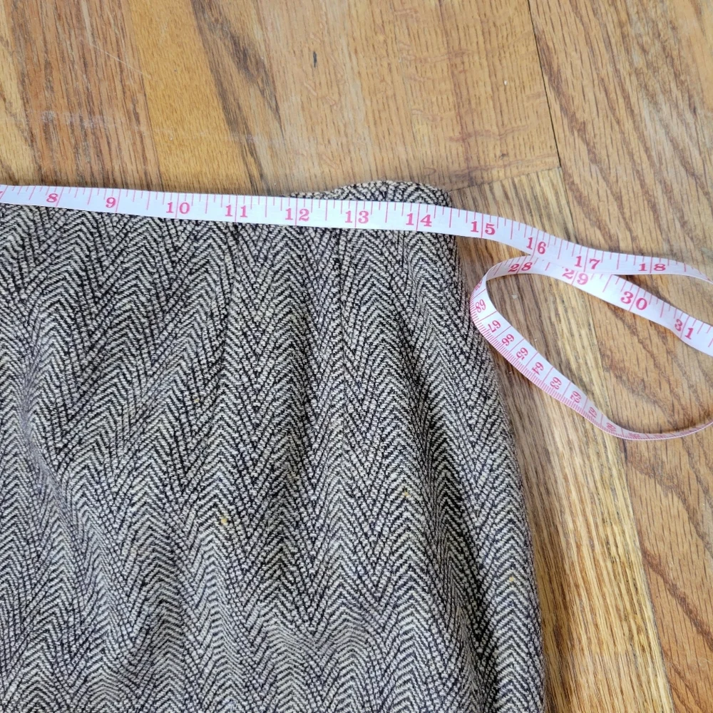 Vintage Harv'e Benard Sport Brown Wool Tweed Skirt With Fringe Size 10 - Picture 8 of 14